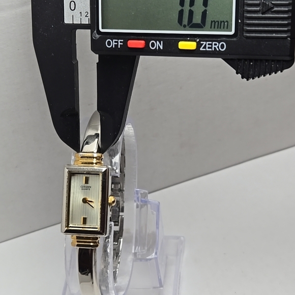 Womens Citizen 5421-K15044CK 15mm Tank Semi-Bangle Quartz Watch New Battery - Picture 5 of 11